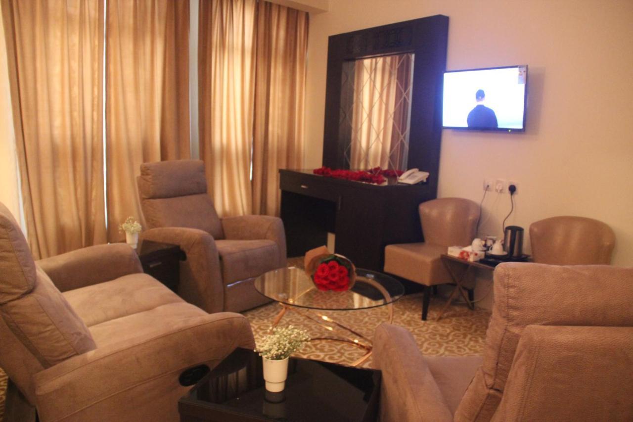 Al Bayraq Hotel Mecca 外观 照片